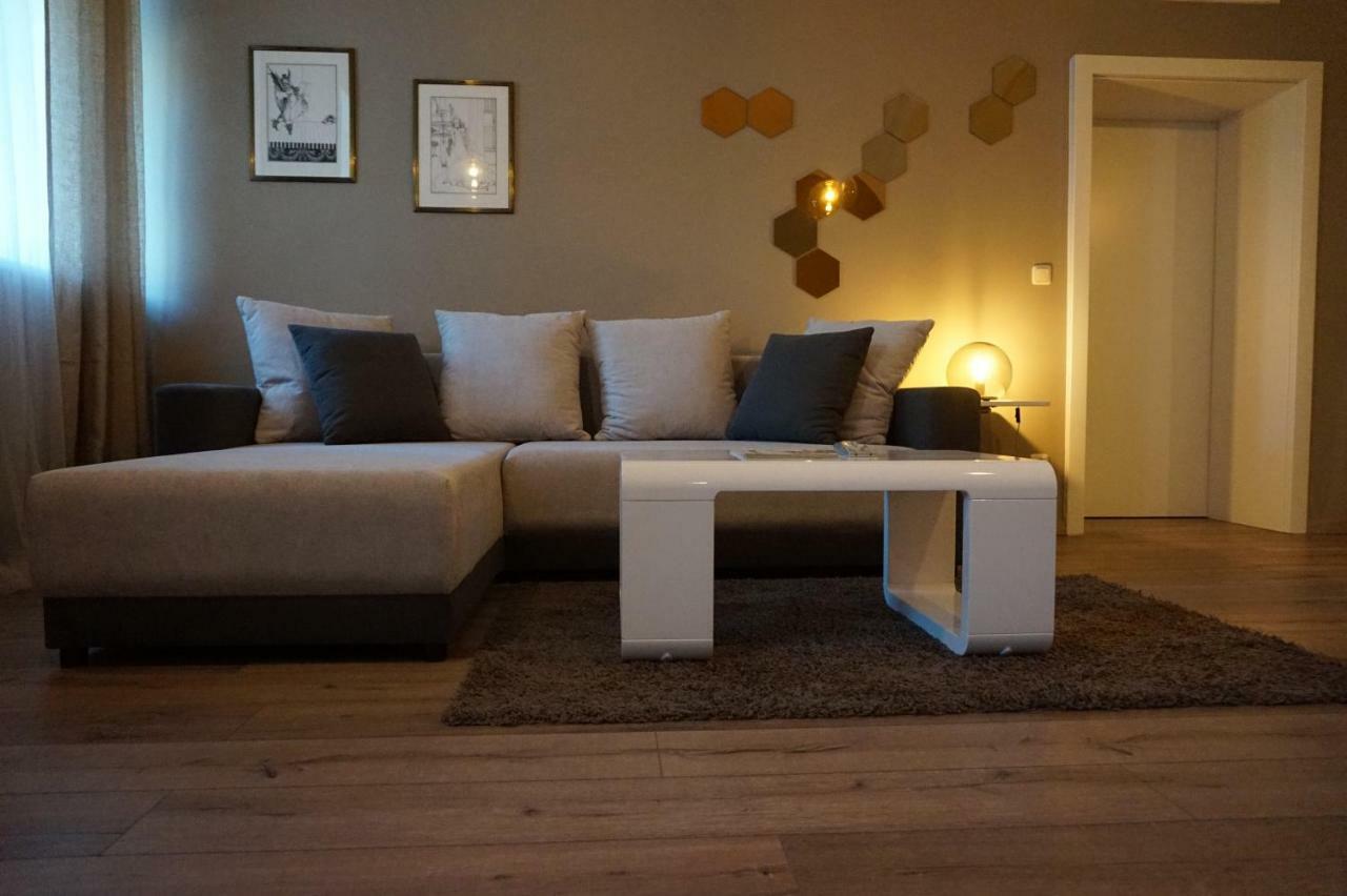 Gaestehaus Familie Loeffler - Ferienwohnung Am Stadtplatz In Litschau Eksteriør billede